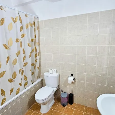 Apartman Sky Line Apartment, 150m From Chabad Lubavitch