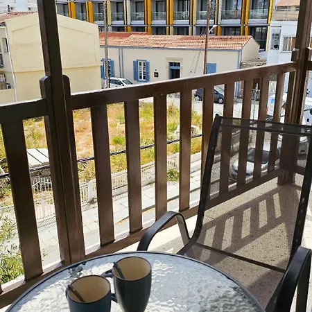 Apartmán Sky Line Apartment, 150m From Chabad Lubavitch Larnaca