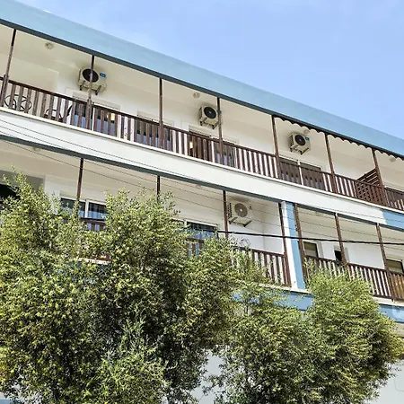 Sky Line Apartment, 150m From Chabad Lubavitch *